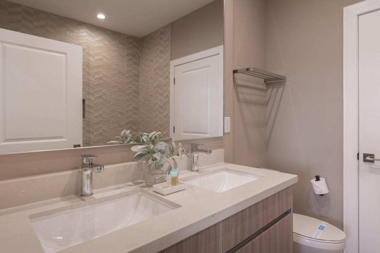 Beautiful Townhome Magic Village 1,5 Mile To Dis Орландо Екстериор снимка